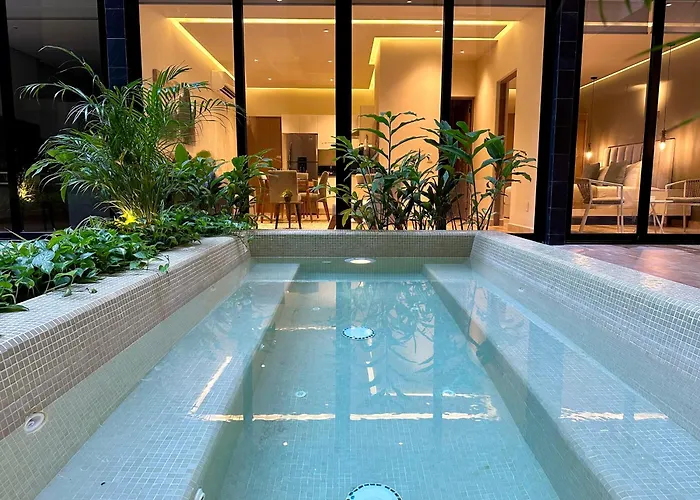 Appartement Musa Del Carmen, Centric With Rooftop, Pool, Hot Tub, Gym