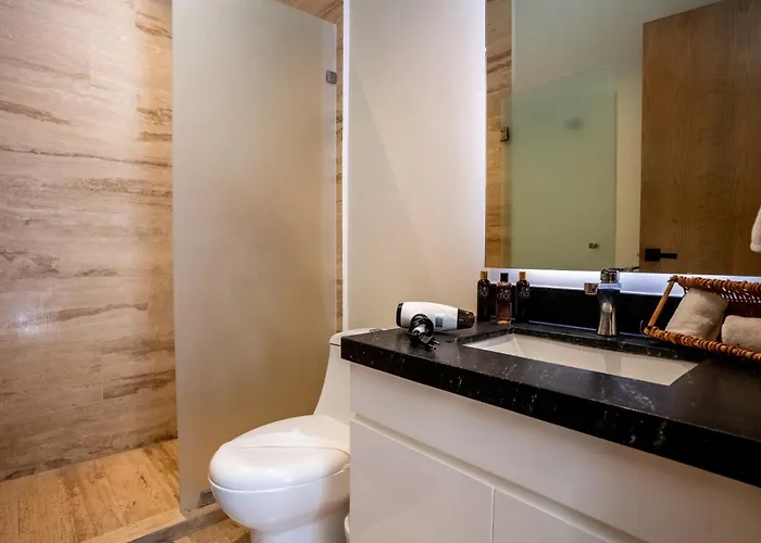 Musa Del Carmen, Centric With Rooftop, Pool, Hot Tub, Gym Appartement Playa del Carmen
