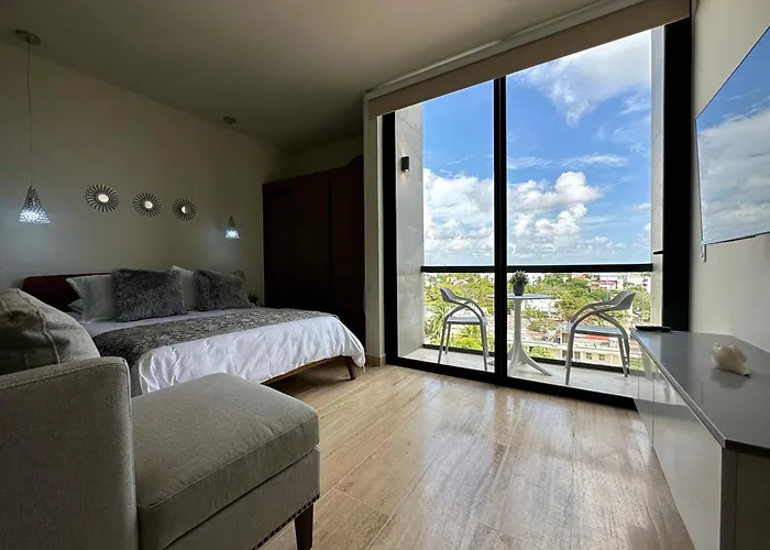 Musa Del Carmen, Centric With Rooftop, Pool, Hot Tub, Gym Appartement *