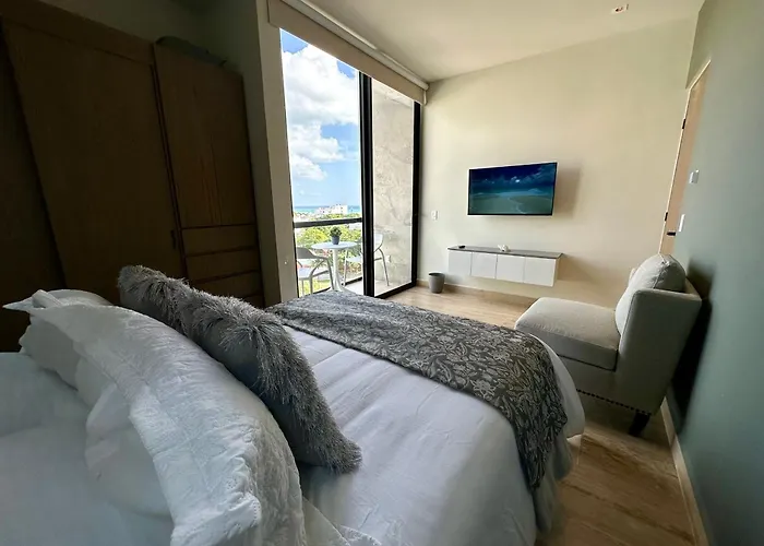 Appartement Musa Del Carmen, Centric With Rooftop, Pool, Hot Tub, Gym *