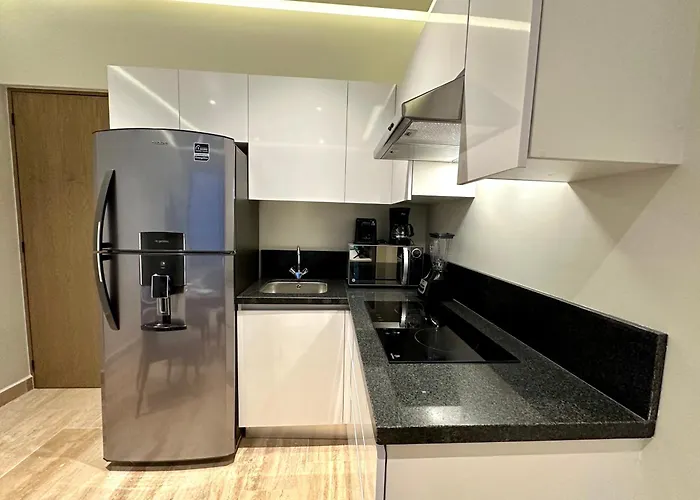 Musa Del Carmen, Centric With Rooftop, Pool, Hot Tub, Gym Appartement Playa del Carmen